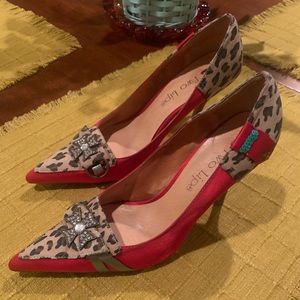 Two Lips funky heels